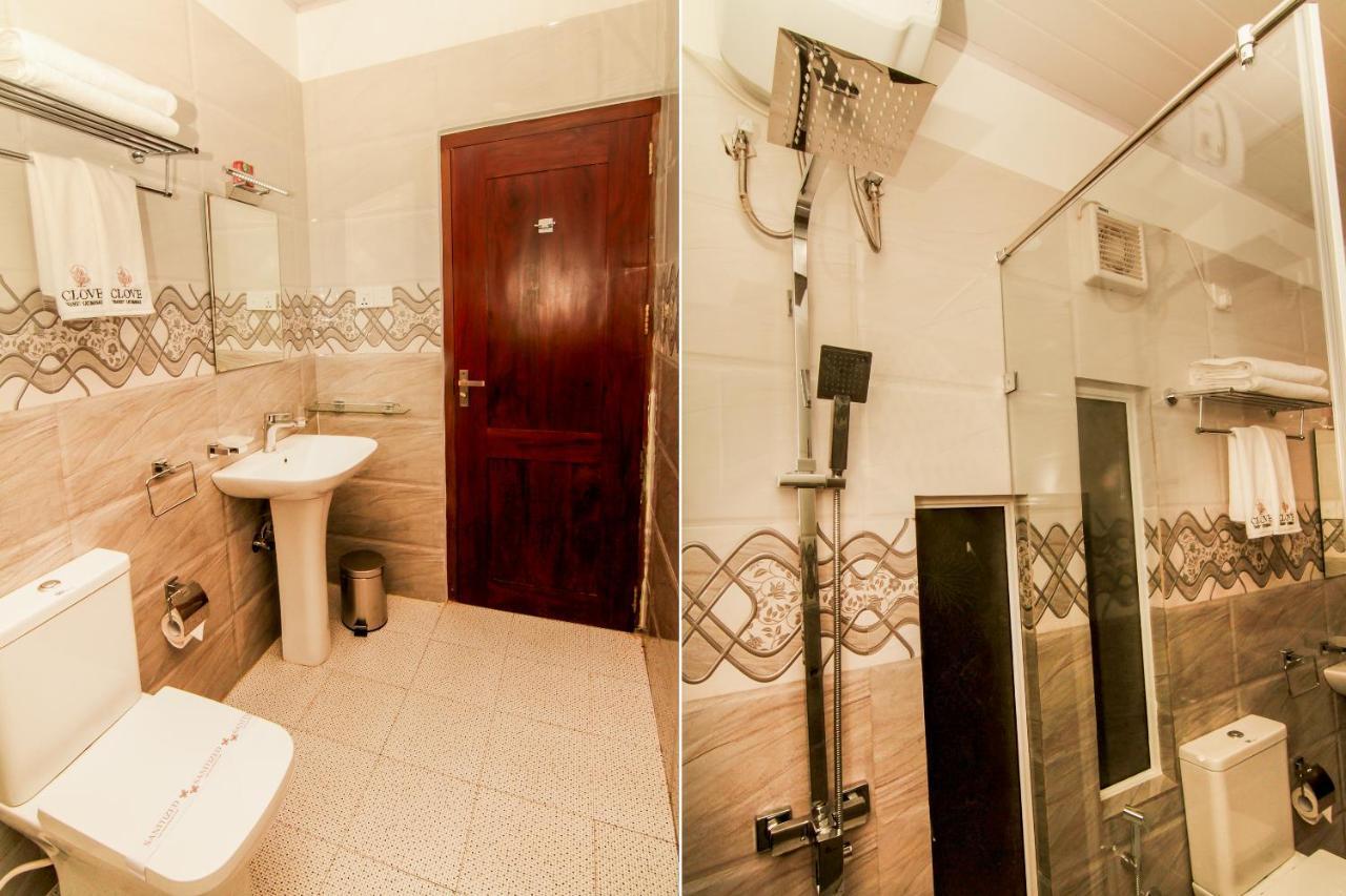 Clove Transit Hotel Kotugoda Bagian luar foto